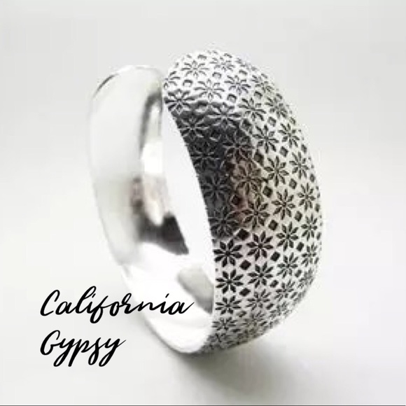 Etched Silver Boho Cuff Bracelet - Picture 6 of 7